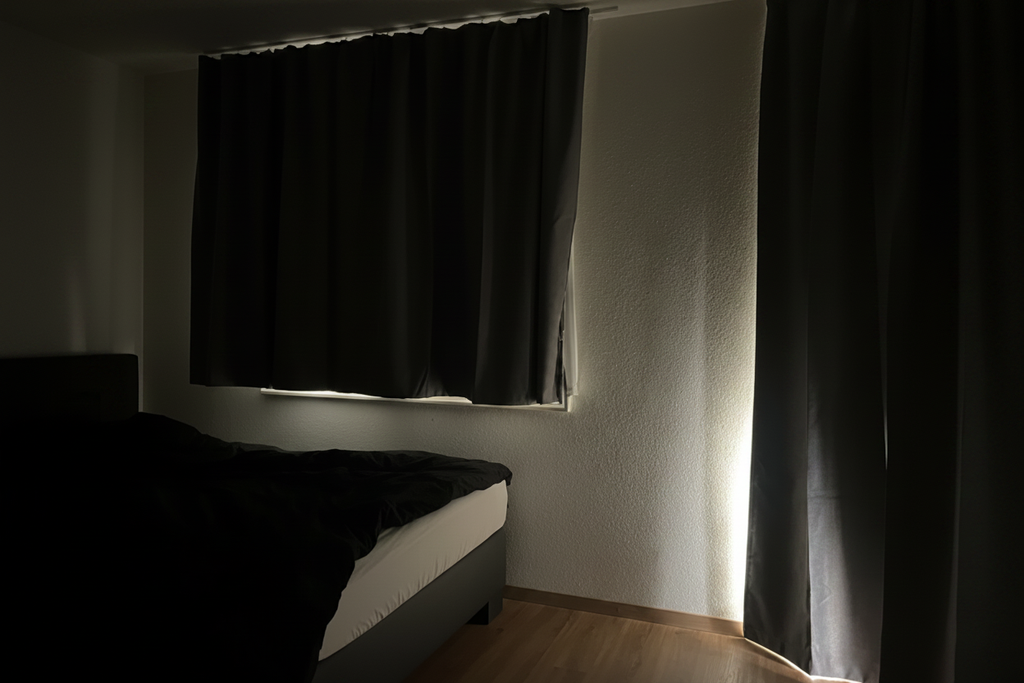 Blackout Vorhang – Verdunklungseffekt aufgehellt